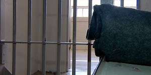 Nearly 300 federal prisoners from Hawaii to be released early