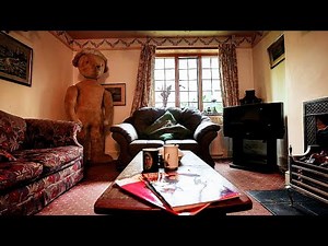 HIS WIFE DIED SO HE LEFT HIS ABANDONED HOUSE FROZEN IN TIME | ABANDONED PLACES UK