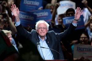 Bernie Sanders to join Larry David on 'Saturday Night Live'
