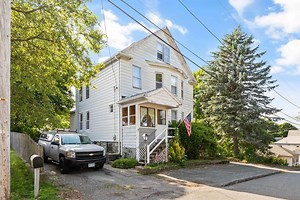 15 Laconia Ave, Saugus, MA 01906 - MLS 73128050 - Coldwell Banker