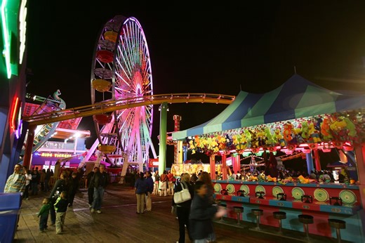 Santa Monica Pier Ferris wheel, other landmarks to go dark for Earth Hour