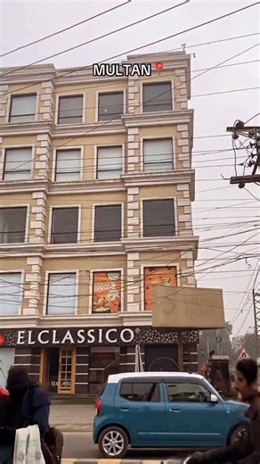 Multanholic on Instagram‎: "ملتان کی گرمیاں ہی ٹھیک ہیں - 😂👀 #multandiaries #multancity #multan #multanblogger"‎