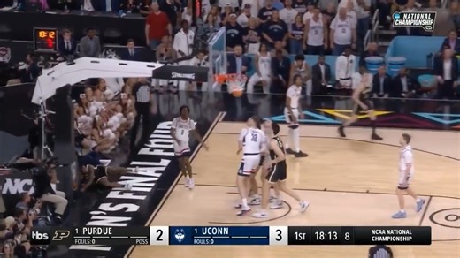 And 1 early in the #NCAA National Championship! #MarchMadness | CBS Sports