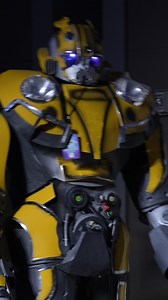 BUMBLEBEE IRL?! 🤯🚗💨 This Transformers cosplay at #STXCC25 had jaws DROPPING. The detail, the size… next-level cosplay magic right here! If anyone knows this coplayer drop his @ 👇 #Bumblebee #Transformers #STXCC #CosplayGoals #ComicConVibes #AutobotsAssemble #FandomMagic #CosplayReels #STXCC25 | South Texas Comic Con