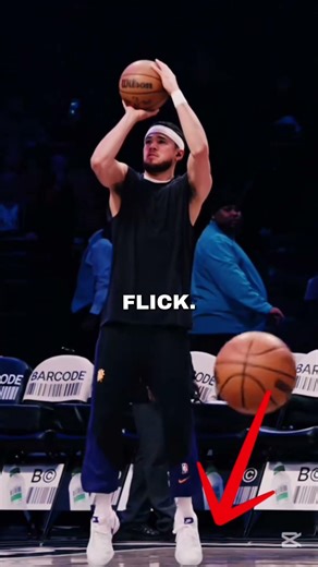 Booker's shooting form explained