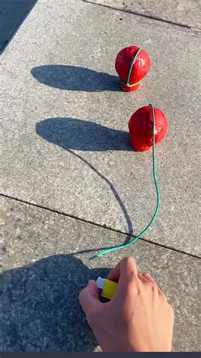 Cracker Boi on Instagram: "Mini Cherry shell 🤯🤯 ⚠️ IMPORTANT WARNING: This video is made for entertainment and educational purposes by professionals. Safety equipment was used. Do not try to recreate this at home. Fireworks are dangerous if not handled correctly. #fireworks💥 #crackers💥 #experiment #pyro #fireworks"