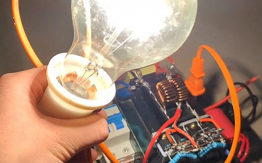 自制多功能移动电源