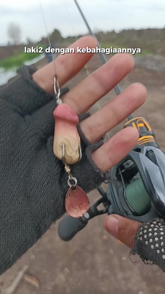 s'simple itu😅@ANGLER MAGIC🔫 @Boak @Utuh_tampan23 @orangbinuang @mahdibng #CapCut #castinggabus #mancing #fyppppppppppppppppppppppp #anglerkalimantan #shimano #kastking #anglerbinuang #anglerindonesia #hobimancing #casting #castinggabus