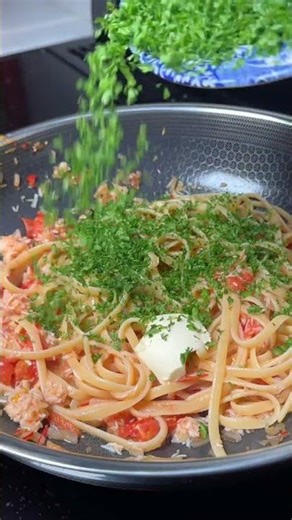 Spicy Crab Linguine #recipe #cooking
