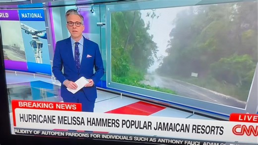 CNN Live Hurricane Coverage | Jeff Pharris