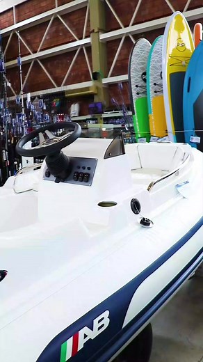La diversión flota contigo con los botes inflables AB 🚤💦 Diseñados para dar un rendimiento, una comodidad y una durabilidad máxima. . . . . . . . . #abinflatables #inflatables #inflatableadventure #inflatablefun #abinflatables #pesca #fishing #fishingtrip #pescaenmexico | Zaragoza Marine