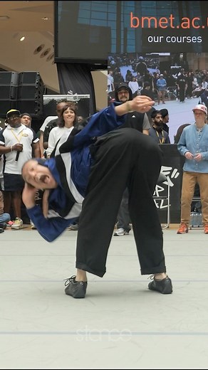stanceelements | @bboyissue 🇰🇷 this showcase gets better and better…. 🤯 at @breakmission #morningofowl #BSIDE2022 @BSIDEHipHopFestival @BrumHippodrome... | Instagram