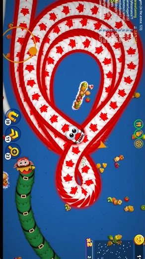 Worms Zone Gameplay Short | Maple Leaf Worm Infinity Shape #wormszone #worms #newupdate #shorts