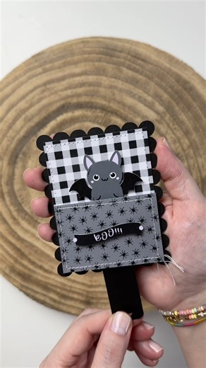 Halloween Peek a Boo Slider Card ‪@Cricut‬