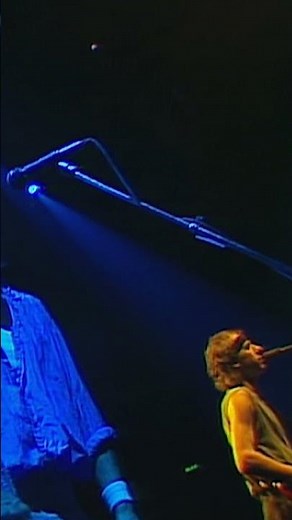 'Why Worry' (Wembley 1985) @direstraitsofficial ​