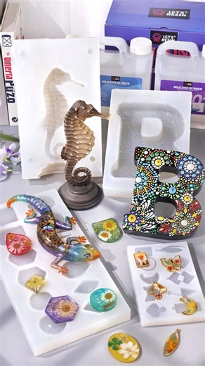 ✨ Say hello to your new go-to silicone rubber for creating molds that are durable, precise, and easy to use in a larger 72oz kit. Our 20A Silicone Rubber Kit is semi-transparent, providing a clear view of your molds in progress. It’s designed with the perfect balance of flexibility and support, giving you the stability needed for making a wide variety of molds, without being overly flexible. 💡 Ready to start your mold-making journey? Enter "72SILICONE" to enjoy 20% off via the link below. 🔗Ama