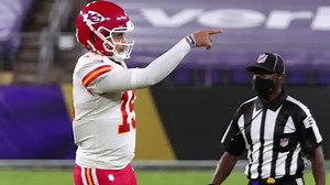 200K views · 1.7K reactions | 4 QBs. 2 WRs. 2 RBs. 1 DE. Nine players on record-breaking paces this season! | NFL | Facebook