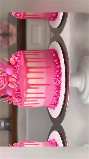 most beautiful cake 🎂🍰#for #creatorsearchinsights #creatorsearchinsights2026 #viralvideo #creatorsearchinsightsviews