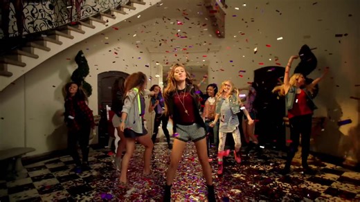 Ever_After_High_-_Official_Music_Video__童话高中主题曲