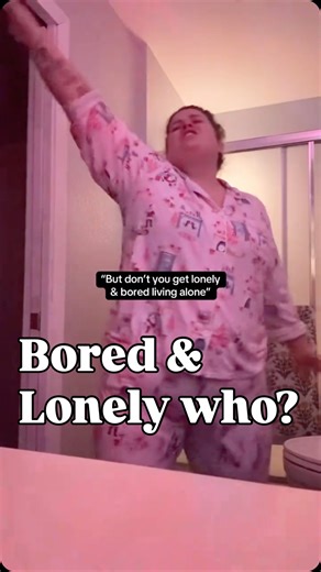 Emily Rose on Instagram: "I’m in a music video while brushing my teeth, there’s no time for boredom. My dogs always wanna do whatever I wanna do, lonely who? I’m only ever cleaning up my own messes & have REALLY fun toys… can’t recommend this life more highly. #livingalone #fortheladies #comfortcreator"