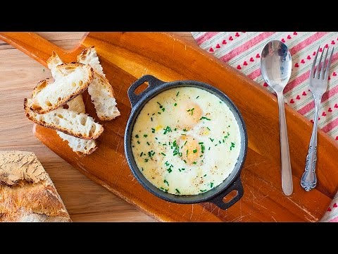 Uova al forno con prosciutto cotto - videoricette per brunch