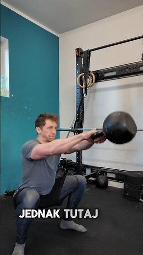 swing do przysiadu to game changer! #kettlebell #siłownia #trening #moc