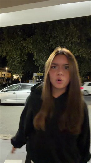 Anaïs réaction vocale : « Ah non mais oh ! » — explication courte