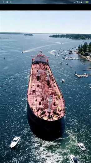 You Won't Believe How Big This Ship Is! 🚢 #big