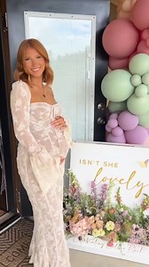 DIY Floral Baby Shower 🌸✨ The Baby in Bloom trend is the sweetest way to celebrate! The sweetest DIY floral baby shower for @1mo_smith ✨ From lush centerpieces to dreamy décor, these flowers prove that with a little creativity you can design a celebration straight out of Pinterest. 💕 Who else is obsessed with this trend? #BabyInBloom #babyshowerideas #DIYflowers #babyshowerdecor #flowertrends #DIYcenterpieces #babyshower2025 #eventflowers #fiftyflowers #floraldecor | FiftyFlowers