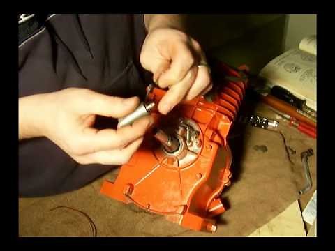 #10 - Briggs and Stratton 5HP 130202 - Points and condenser installation