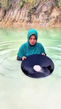 This Woman Found 5 Grams of Gold! 😱✨