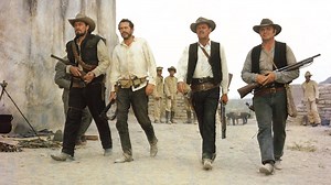 La Horde sauvage : tirs à balles réelles, bagarres et hémorroïdes, retour sur le tournage du western culte - CinéSérie