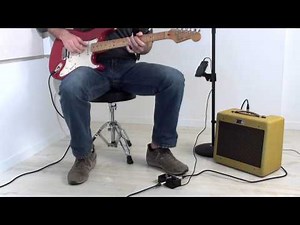 iRig Stomp quick demonstration - The first stompbox guitar interface for iPhone/iPod touch/iPad