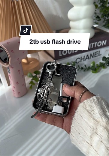 2tb usb flash drive for 200 ‼️ suitable for iphone/ios, android, laptop and computer✨ #storagehacks #flashdrive #usbflashdrive
