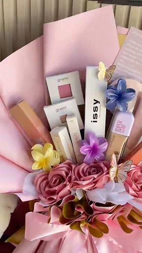 Bloom Crafts on Reels