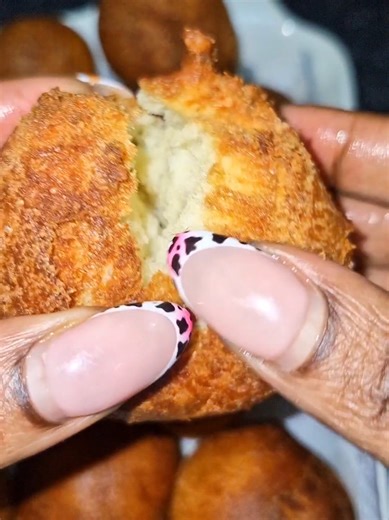 fat cake recipe. yummy simple food recipe made at home . your cravings #yummyfood #fyp #fatcakes