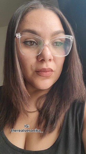 A Day in the Life of Veronika: Customer Service Chronicles