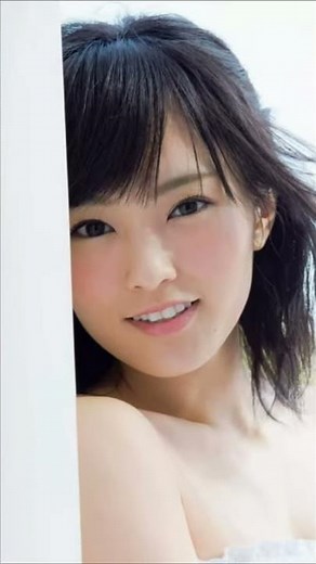 山本彩さんの画像集です。