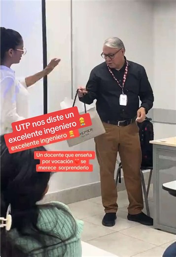 Sorpresa a nuestro docente de UTP que extrañaba a sus papás