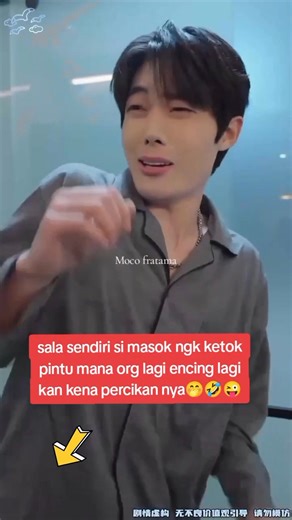 Mala kena air nya🤭😄🤣#cuplikandrama #fyp #film #movie #realestate #housing #unitedstates #business #tvshow #friends #music #job #tuesday #holiday #family #love #valentinesday | Moco Fratama