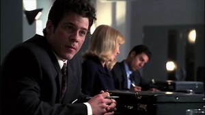 Angel 1ª Temporada Trailer Original