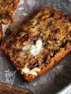 The Best Banana Bread Recipe - Moist, Easy, and Homemade!
