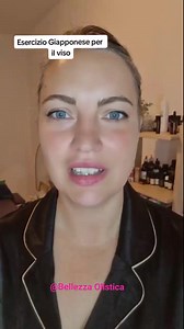 95K views · 1.8K reactions | Un solo esercizio per tonificare e illuminare il viso nella parte inferiore! È un esercizio molto famoso in Giappone, semplice e veloce, adatto anche a chi ha pochissimo tempo. Si tratta di pronunciare le vicale nell'ordine alfabetico giapponese, in modo enfatizzato. Semplice vero? #rughe #faceyoga #ginnasticafacciale #yogaviso #viso #curadelviso #ringiovanimentoviso #lifting | Velia D'alonzo - Bellezza Olistica | Facebook