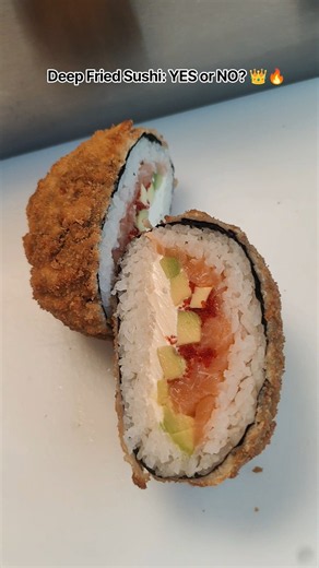 Crispy Deep Fried Salmon Roll 🤤 #shorts #sushi #food