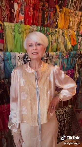 Elegant Vintage Bed Jackets Collection