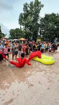Akatsuki Gang vs. Red Villain Gang Muscle Test