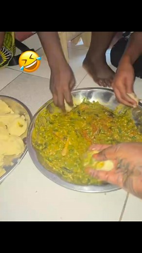 196K views · 2.7K reactions | Un bon Kabato au dîner 菱. Aïcha. | Visit Côte d'Ivoire | Facebook