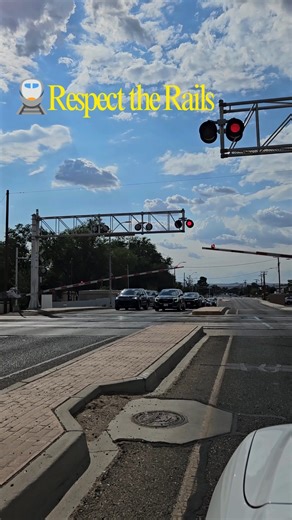 35K views · 519 reactions | Stop. Wait. Stay Safe. #RailSafety #NMRailRunner #TransitTuesday | New Mexico Rail Runner Express | Facebook