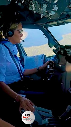 1.4M views · 22K reactions | ✈️ TUI  737-700 landing at Corfu | Just Planes | Facebook