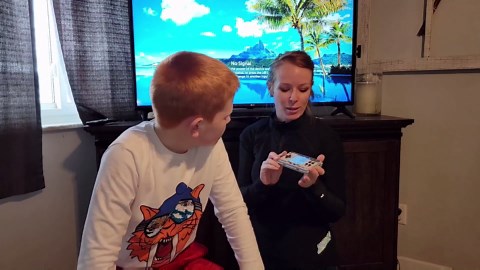 Handheld Game Console Emulator Console, HD AV Output, 3.0-inch IPS Screen, with 32G TF Card, 5000 Classic Games, Adult and Children Portable Video Game Console Gifts (Grey)